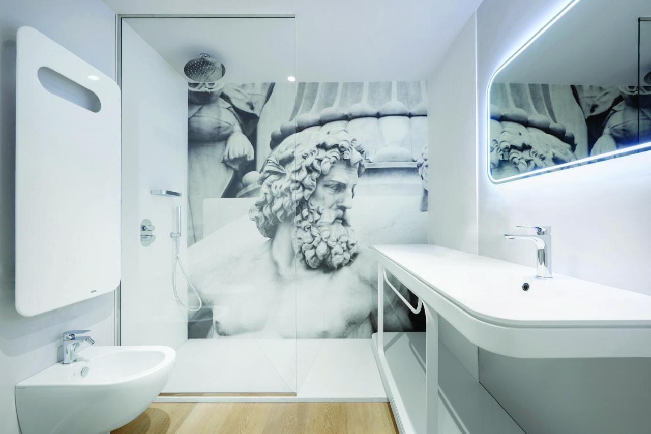 Youme Design Place Hotel Триест Экстерьер фото